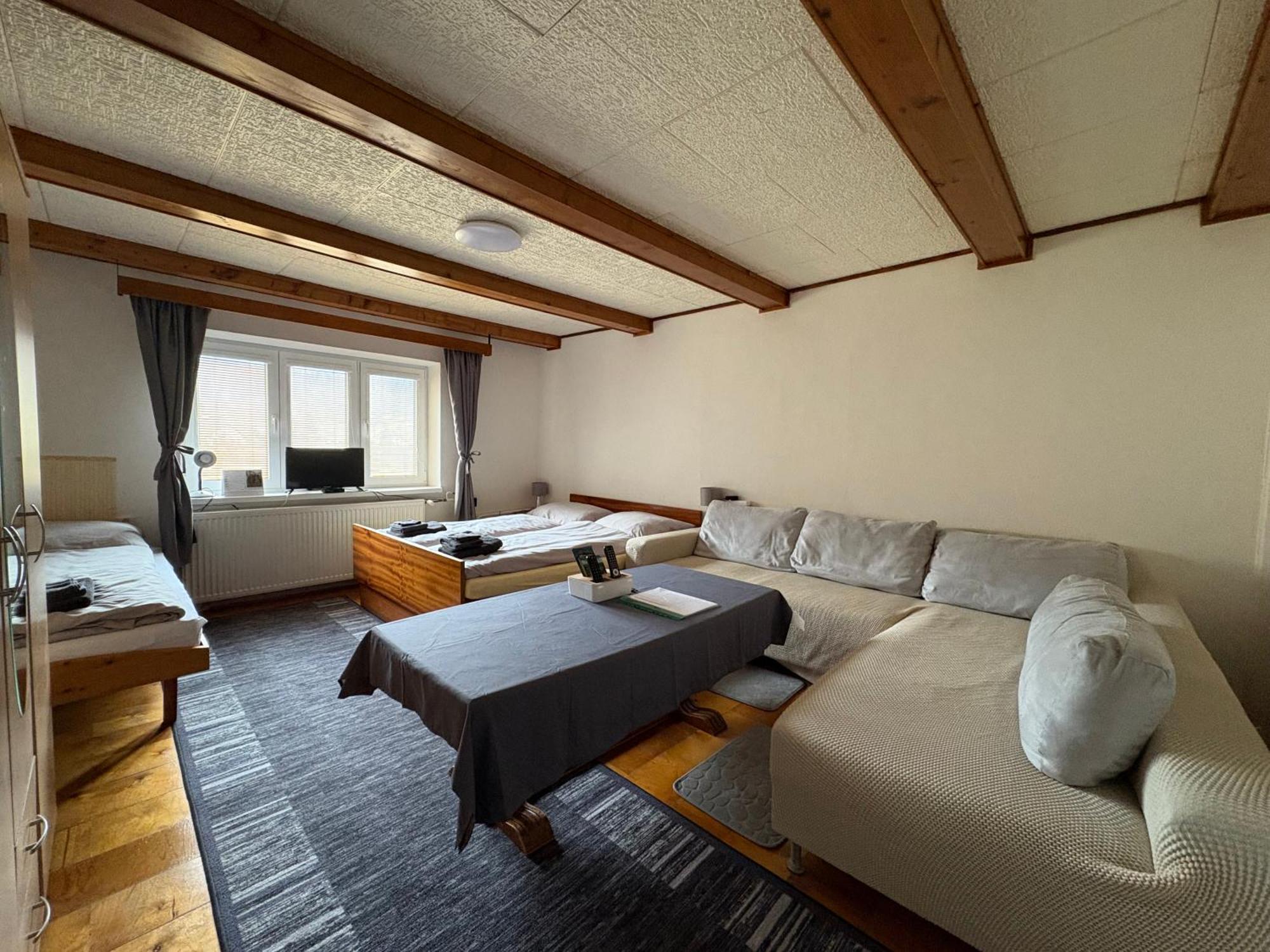 Podhorsky Apartman Materidouska Desna  Bagian luar foto
